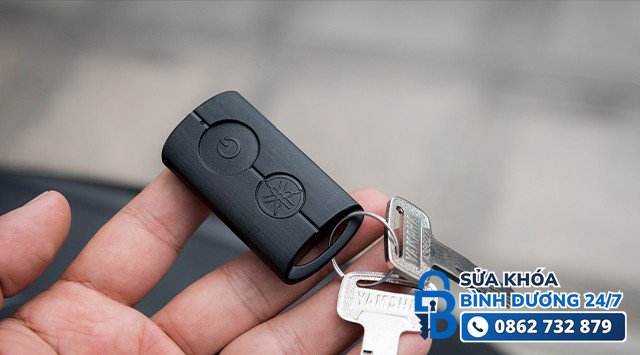 Remote Smartkey và chìa cơ dự phòng Yamaha NVX