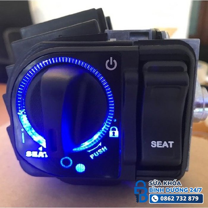 Ổ khóa Smartkey Honda với đèn LED xanh