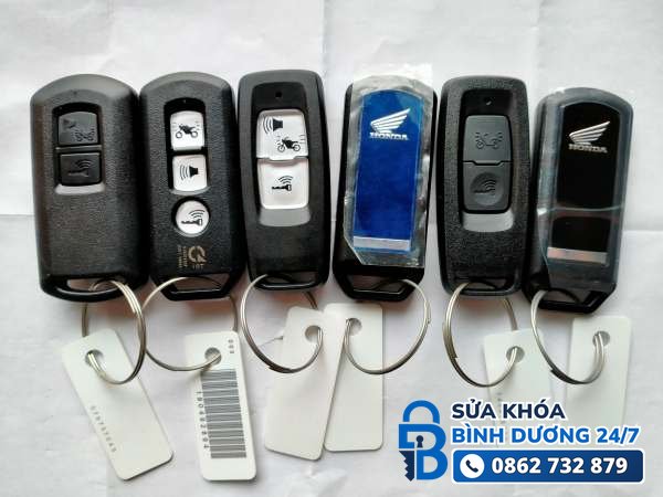 Quy trình làm lại chìa khóa xe máy Airblade tại chỗ