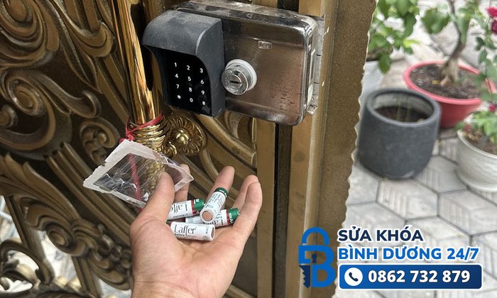 sửa khóa cửa Thủ Dầu Một tại nhà